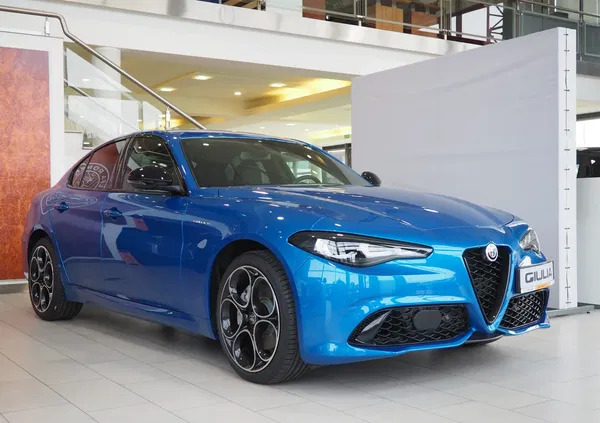 alfa romeo Alfa Romeo Giulia cena 236696 przebieg: 1, rok produkcji 2023 z Moryń